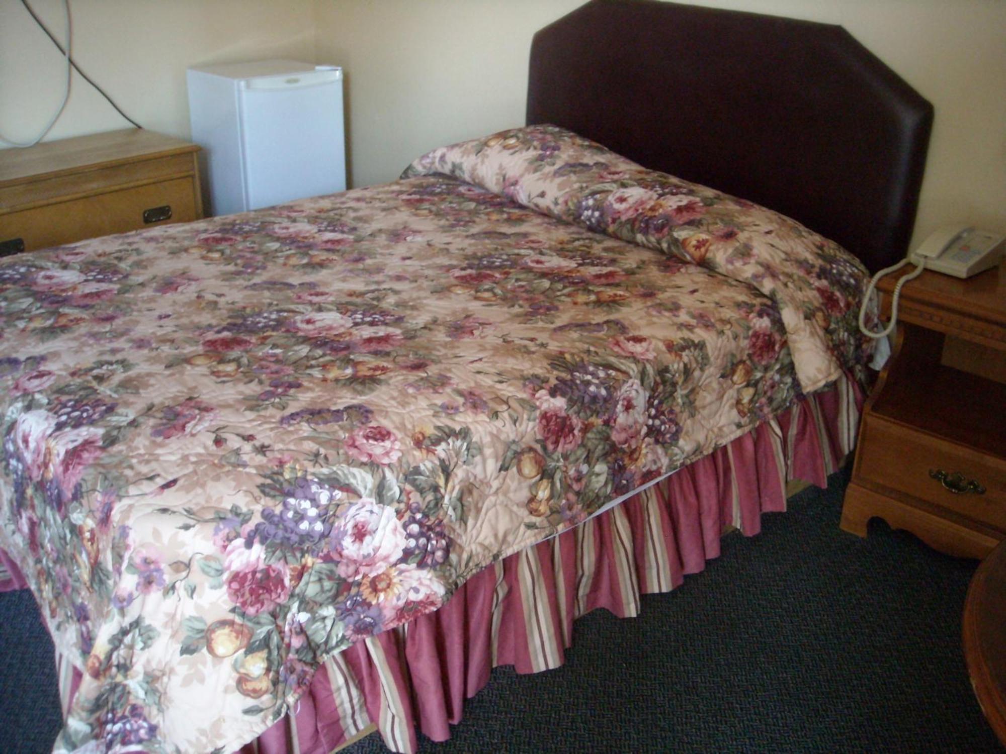 Notre-Dame-de-l'Ile-Perrot Motel Montreal מראה חיצוני תמונה