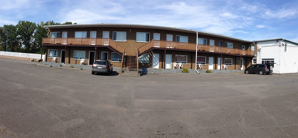 Notre-Dame-de-l'Ile-Perrot Motel Montreal מראה חיצוני תמונה